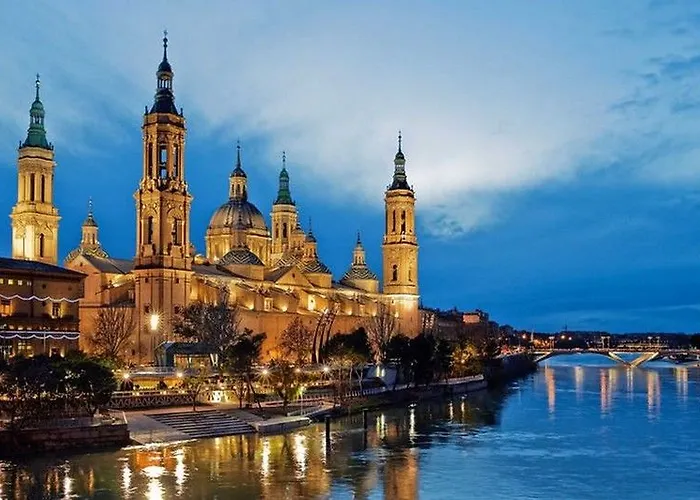 Dos Torres Pilar Suites- Balcones Con Vistas A La Ciudad Daire Zaragoza